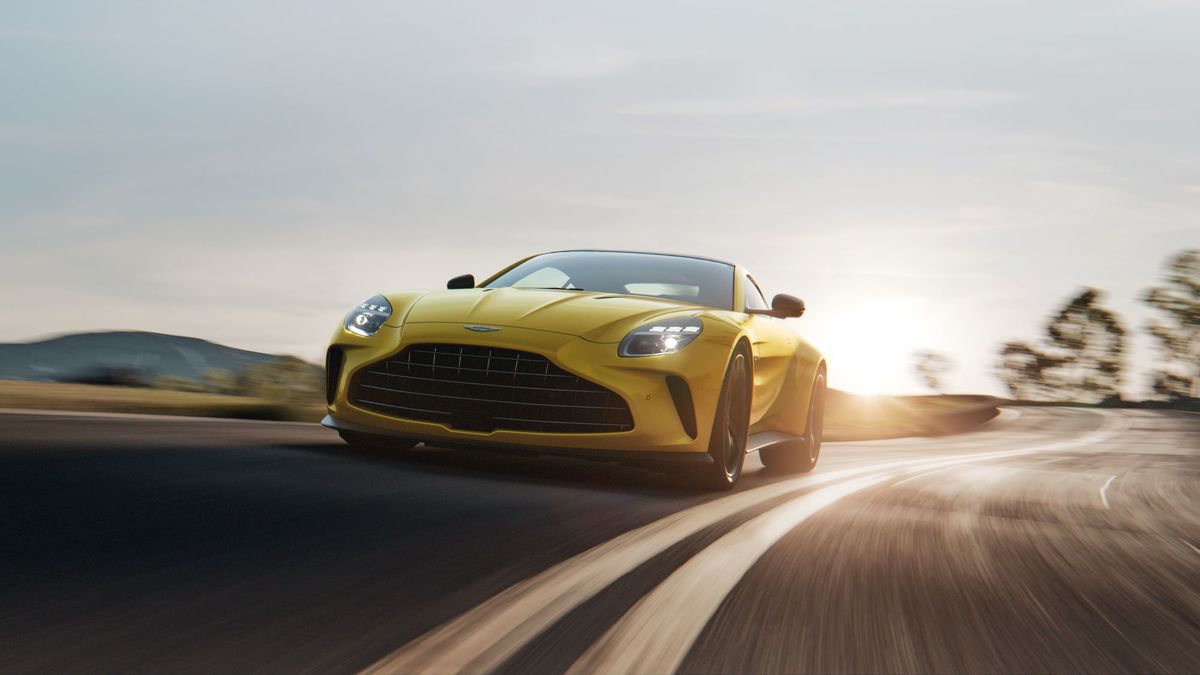 Nový Aston Martin Vantage nabízí 665 koní a slibuje ještě lepší zážitek z jízdy